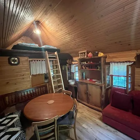 Lisicja Bajta Chalet